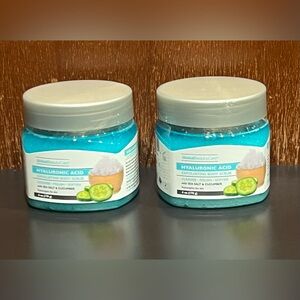 Global Beauty Care Hyaluronic Acid Exfoliating Body Scrub / sea salt (Cucumber)